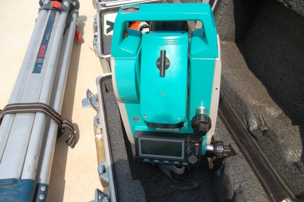 ขายกล้องยิงไลน์มือสอง SOKKIA SET210 TOTAL STATION