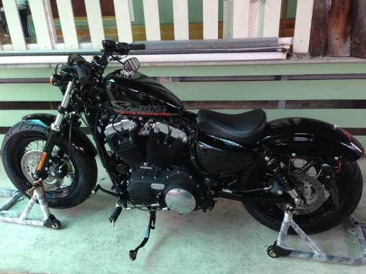 ขาย Harley 48 ปี 2011 มี สพม. ครับ