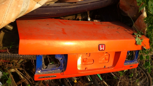 ขาย ฝาท้าย honda ACCORD ปี94 สภาพเดิมๆ สนใจโทร 0915195549 เดี่ยวโมบาย