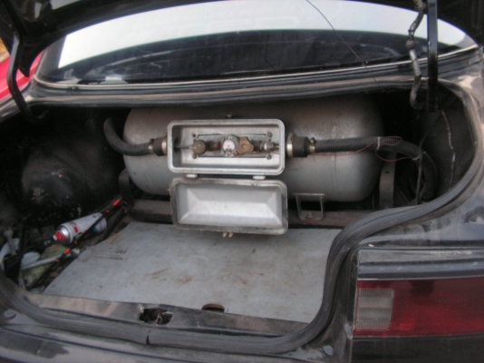 นิสสันB14เเท็กซี่ปลดป้าย(ช่างตี๋อยู่ปทุมรับไปดูเเลต่อเเล้วครับ)