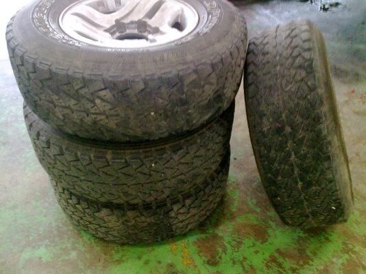 ล้อไทเกอร์ ขอบ 15พร้อมยางสวยๆ