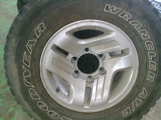 ล้อไทเกอร์ ขอบ 15พร้อมยางสวยๆ