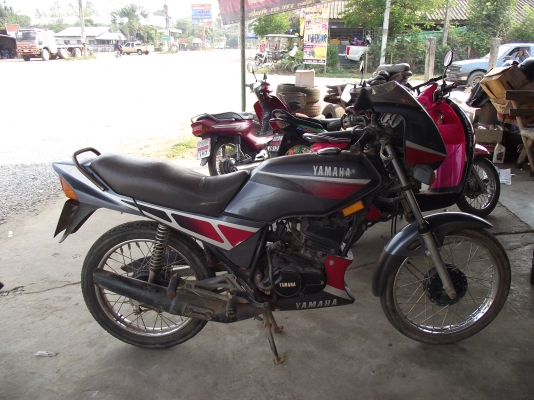 ขายRX-Z 135CC2จังหวะเดิมๆมีทะเบียน5700บาท0897074784พิโลก