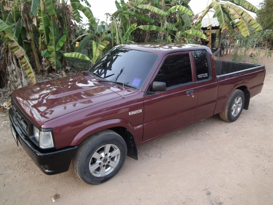 ขายมาสด้า เครื่อง 2.5 ปี 97 เกียร์ตรง ทะเบียนเต็มพร้อมโอน รถบ้านหน้า - หลังเดิม สนใจโทร 0870088652