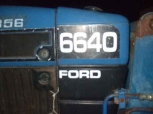 ขายรถไถฟอร์ด 6640