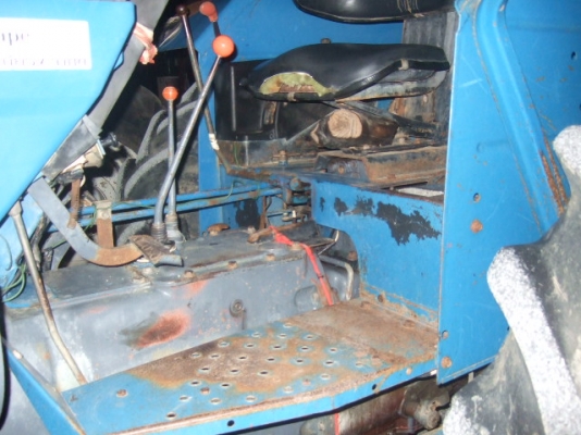 ขายรถไถฟอร์ด 6640