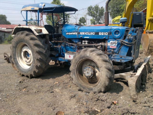 ขายรถไถร์ FORD 6600 ขับเครื่อน 4 ล้อ 2 เพลา เอกสารใบอิมวอย ( ชุดจด ) สภาพสวย รีบจองด่วน