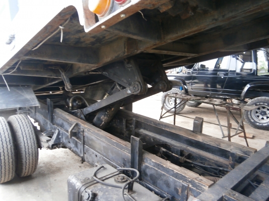 รถหกล้อ