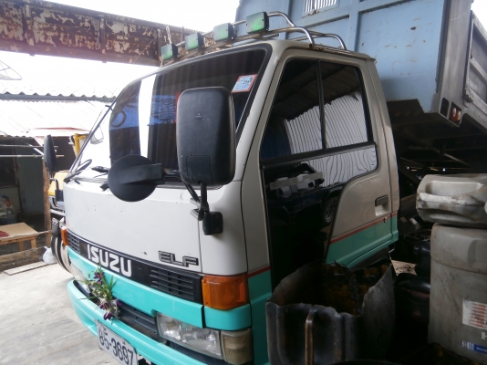 รถหกล้อ