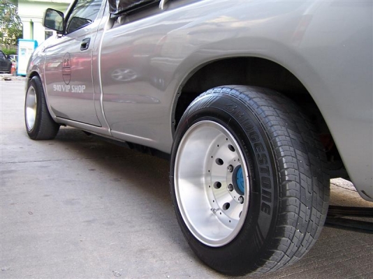 แม็กขอบ 15 กว้าง 10 นิ้ว 2 วง