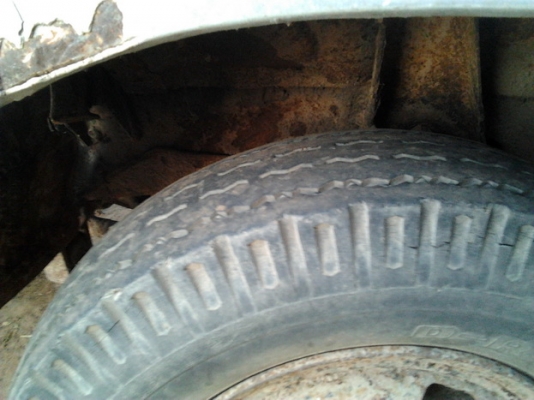 ขายด่วน หกล้อดั๊มพ์ MAZDA 67 แรง ขายตามสภาพครับ อุปกรณ์อะไหล่ครบทุกชิ้น กระบะดัมพ์ยกขึ้นใช้งานได้ดี ช่วงล่างคัชซีไม่ผุ ล้อมีให้ครบทั้ง 6 ล้อ เอกสารเล่มทะเบียนมีครบถูกต้องแจ้งจอดไว้ให้แล้ว ราคาต่อรองได้นะครับ