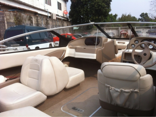 ขายเรือ regal เครื่อง volvo4.3 v6 สภาพสวยมากก พร้อมเทลเลอร์นอก