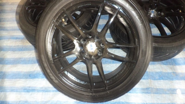 ขายแม็กขอบ 17 นิ้ว กว้าง7 นิ้ว 4 วง ไม่มียาง