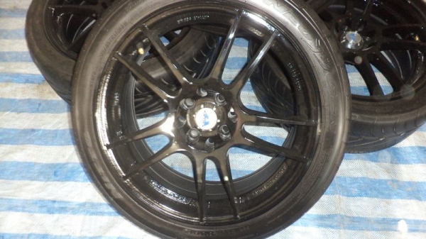 ขายแม็กขอบ 17 นิ้ว กว้าง7 นิ้ว 4 วง ไม่มียาง