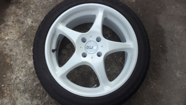 ขายล้อแม็ก SSR JAPAN  ขอบ 16 นิ้ว 4รู100  กว้าง7 นิ้ว พร้อมยาง