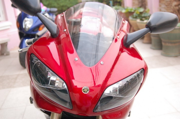 YAMAHA R1 THAILAND 1000cc พร้อมสรรพสามิตและของแต่ง สวยๆๆ