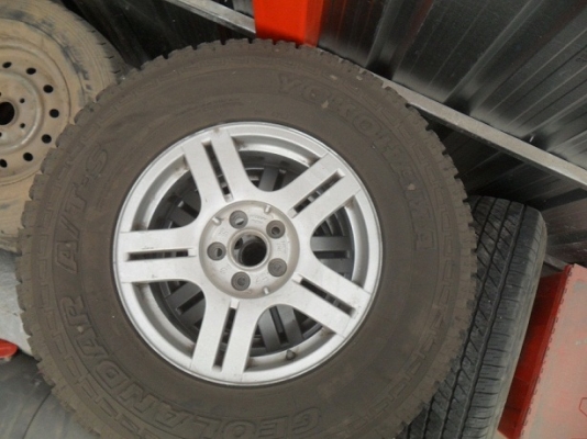 ขายล้อ โฟล์ค-passat 5รู ใส่กะบะได้ ขอบ16 (made in italyแท้)