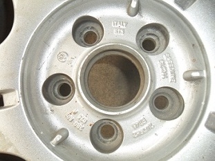 ขายล้อ โฟล์ค-passat 5รู ใส่กะบะได้ ขอบ16 (made in italyแท้)