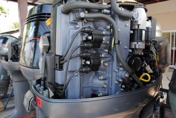 ขายเครื่องเรือYAMAHA F100 ขายเครื่องเรือYAMAHA F100