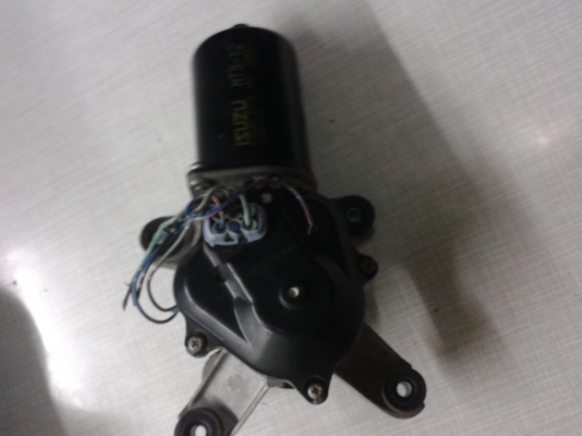 มอเตอร์ปัดน้ำฝนดีแมกช์ถอดครับ