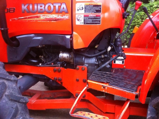 ขายรถไถ Kubota L3608(4WD) พร้อมใบมีดและผานพรวนช้าง รถสวย พร้อมใช้งาน