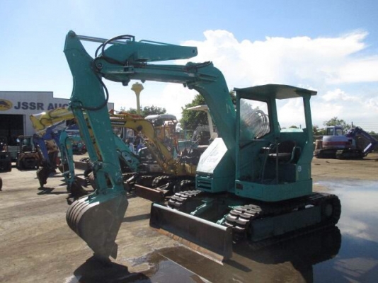 รถแบคโฮMitsubishi mxr50 สภาพดีเพิ่งเข้าจากญี่ปุ่น ราคาไม่แพงครับ