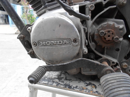 ขายเครื่อง honda cg100