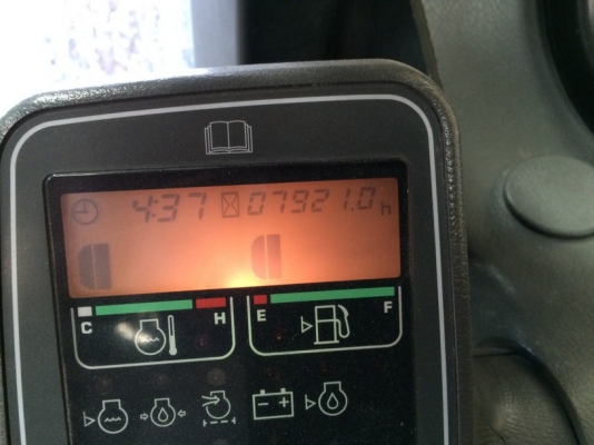 มาถึงแล้วนะครับ PC120-6E-64776 แทรค 70 รถสวยๆเลยครับ เก่านอกราคาไม่แพง เข้ามาดูของได้เลยครับ