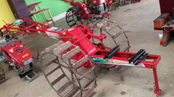 ขายโครงบางนาครับ ราคา14500บาท สนใจโทร0813655997อำพร พาเจริญ รถอยู่วังบัว อ คลองขลุง จกำแพงเพชร