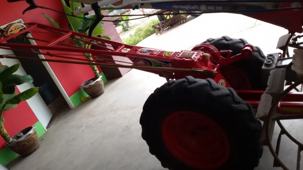 ขายโครงกะทิงแดงครับ ราคา12500บาทมีล้ออยางหนึ่งคู่ สนใจโทร0813655997อำพร พาเจริญ รถอยู่วังบัว อ คลองขลุง จกำแพงเพชร