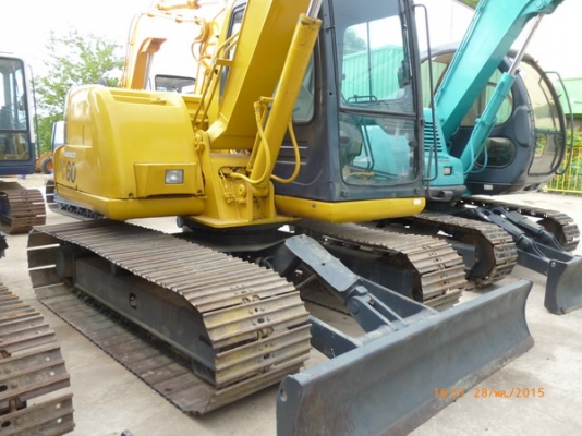 ขายรถขุด  KOMATSU PC60-7  มีหลายคัน