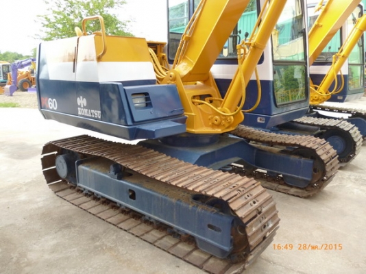 ขายรถขุด  KOMATSU PC60-6  มีหลายคัน