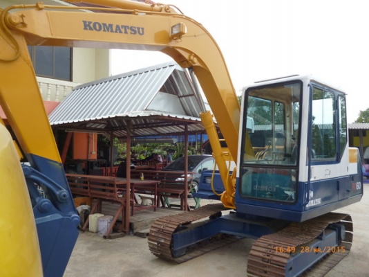 ขายรถขุด  KOMATSU PC60-6  มีหลายคัน