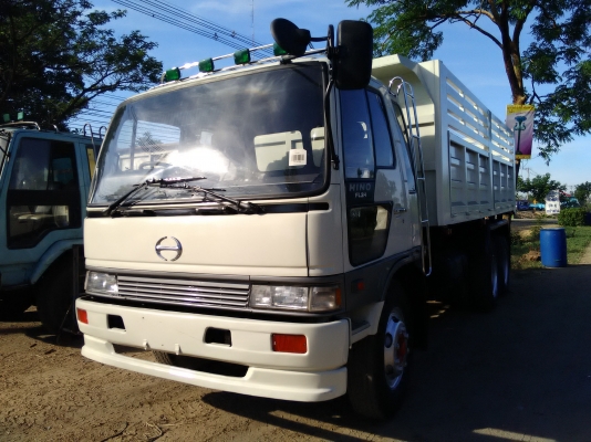 Hino. 10 ล้อ ดั้ม รุ่นF18 เปลี่ยนหัวสิงห์ไฮเทค ราคาถูก. รถพร้อมใช้งาน