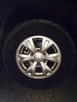 ขายแม็กเดิมไทรทันพร้อมยางดันล็อป245/70/16ปี13