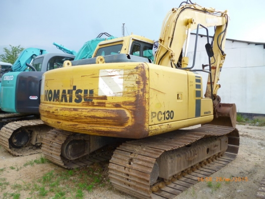 ขายรถขุด KOMATSU PC130-6 มีหลายคัน ขายรถขุด KOMATSU PC130-6 มีหลายคัน
