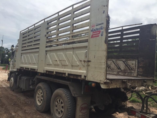 ขายดาวน์ 18 ล้อแม่ลูก 251 (260) แรง รถปี 2556 รถสวยเดิมๆยางสวย เหลือผ่อนงวด 30 งวด ไมล์ 220000 กม. ไม่เคยชนไม่เคยแกะ