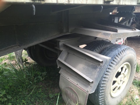 ขายดาวน์ 18 ล้อแม่ลูก 251 (260) แรง รถปี 2556 รถสวยเดิมๆยางสวย เหลือผ่อนงวด 30 งวด ไมล์ 220000 กม. ไม่เคยชนไม่เคยแกะ