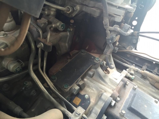 ขายดาวน์ 18 ล้อแม่ลูก 251 (260) แรง รถปี 2556 รถสวยเดิมๆยางสวย เหลือผ่อนงวด 30 งวด ไมล์ 220000 กม. ไม่เคยชนไม่เคยแกะ