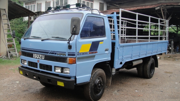 ดาวน์55000 ผ่อน6200/60เดือน ISUZU NPR เครื่อง(115แรง) ฝาดำ ฟิล์ม เพาเวอร์ ยางดี คัสฃีสวยมาก รถสวยพร้อมใช้