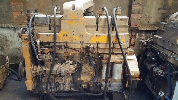 ขายเครื่องcummins kt19 เก่านอก แท้100\% ขายเครื่องcummins kt19 เก่านอก แท้100\%
