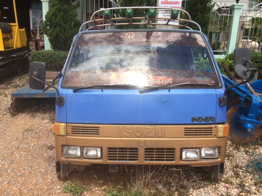 ขายหัวเก๋งอีซูซุNKR หัวยกลง สภาพดี อุปกรณ์ครบ ขายหัวเก๋งอีซูซุNKR หัวยกลง สภาพดี อุปกรณ์ครบ