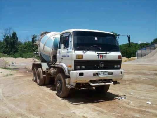 รถโม่ปูนนิสสัน 230 แรง โม่ไดกิ้น รถโม่ปูนนิสสัน 230 แรง โม่ไดกิ้น