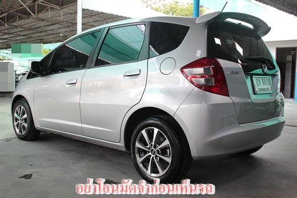 มือเดียว ไมล์น้อย 76,xxx ไม่แก๊ส Jazz 1.5 V(AS) ปี 2010