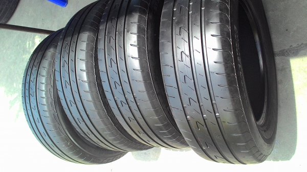 195/65R15 BRIDGESTONE ECOPIA EP200 ปี2013 ชุด 4 เส้น tel.081-427-3941 195/65R15 BRIDGESTONE ECOPIA EP200 ปี2013 ชุด 4 เส้น tel.081-427-3941