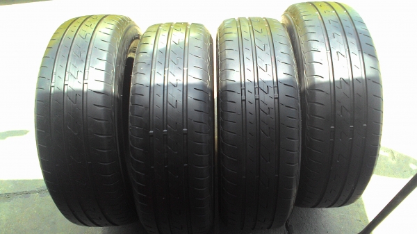 195/65R15 BRIDGESTONE ECOPIA EP200 ปี2013 ชุด 4 เส้น tel.081-427-3941 195/65R15 BRIDGESTONE ECOPIA EP200 ปี2013 ชุด 4 เส้น tel.081-427-3941