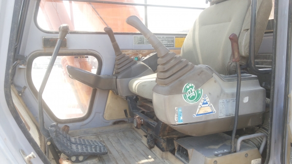 ขายด่วนรถเเม็คโครHITACHI EX120-2เก่าญี่ปุ่นแท้สถาพสวยเดิมๆยังไม่เคยใช้งานในเมืองไทยเลย ขายด่วนรถเเม็คโครHITACHI EX120-2เก่าญี่ปุ่นแท้สถาพสวยเดิมๆยังไม่เคยใช้งานในเมืองไทยเลย