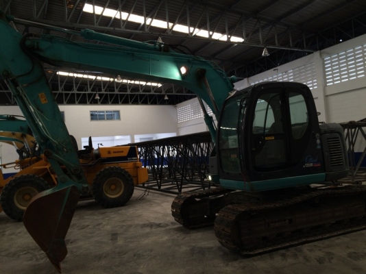 ถึงไทยแล้ว SK135SR-1ES-YY04-09481-YR2007-3017 ชม. จากญี่ปุ่น ขายถูกมากครับ