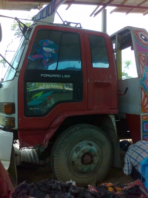 ขายหน้ายาววางหัวรอคเทลเลอร์ลากรถเกี่ยวข้าว ขายหน้ายาววางหัวรอคเทลเลอร์ลากรถเกี่ยวข้าว