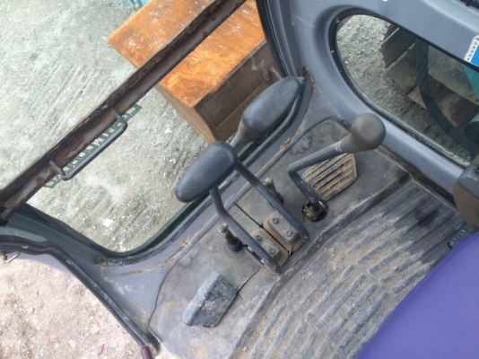 SK60-3 SUPER LONG แขนยาว 10เมตร สภาพสวยครับ สั่งนำเข้า หากท่านรอของได้ติดต่อสอบถามได้เลยครับ